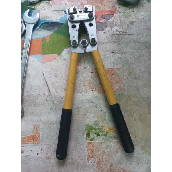 Tang Press Skun Fukushima