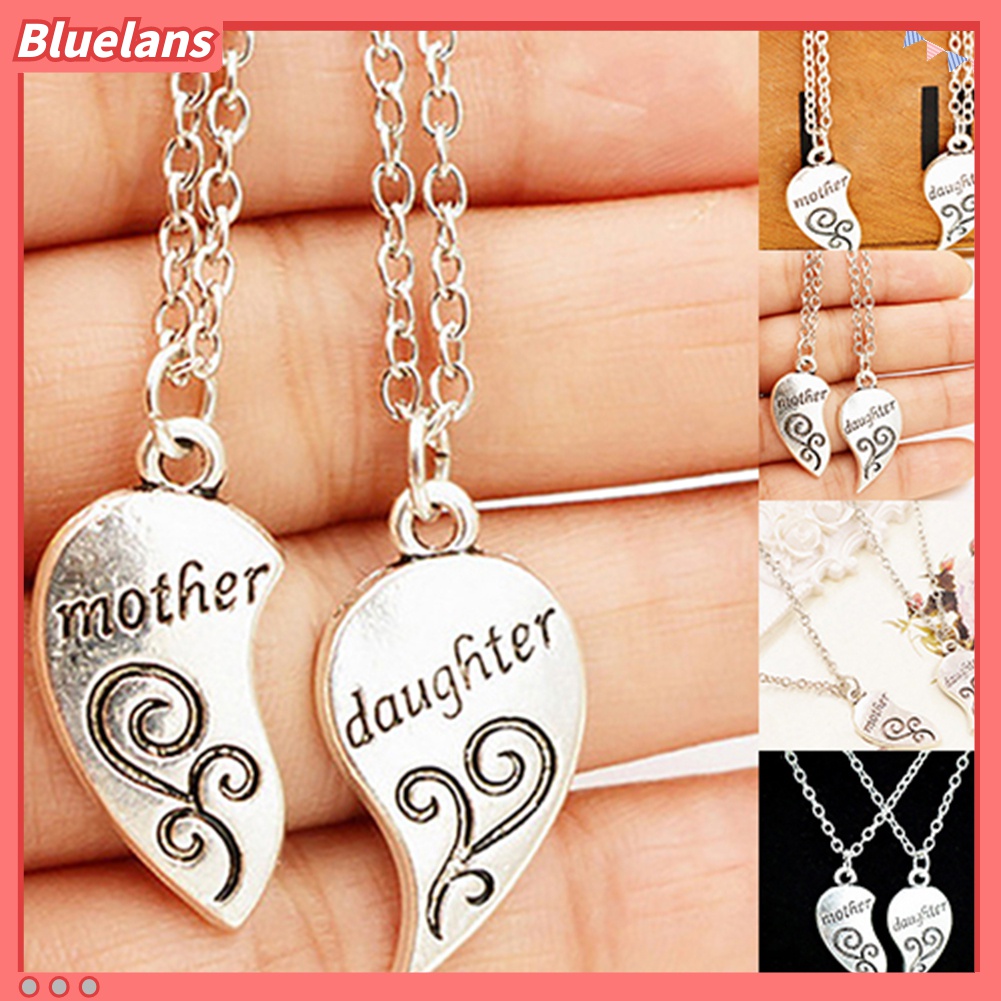 2pcs / Set Kalung Liontin Hati Ukiran Bunga Untuk Hadiah Ibu Dan Anak Perempuan