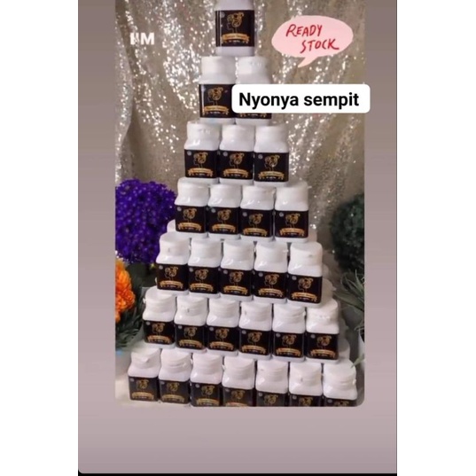 Pembelian 10 Botol Nyonya sempit original