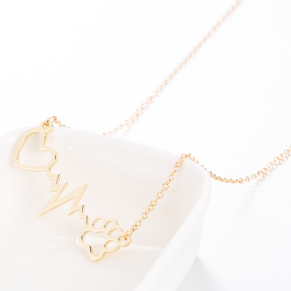 2022 Kalung Rantai Liontin Bentuk Hati ECG Petir Beruang Untuk Wanita