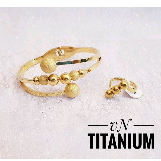 Set Perhiasan Wanita Titanium Bola Gold 1710d