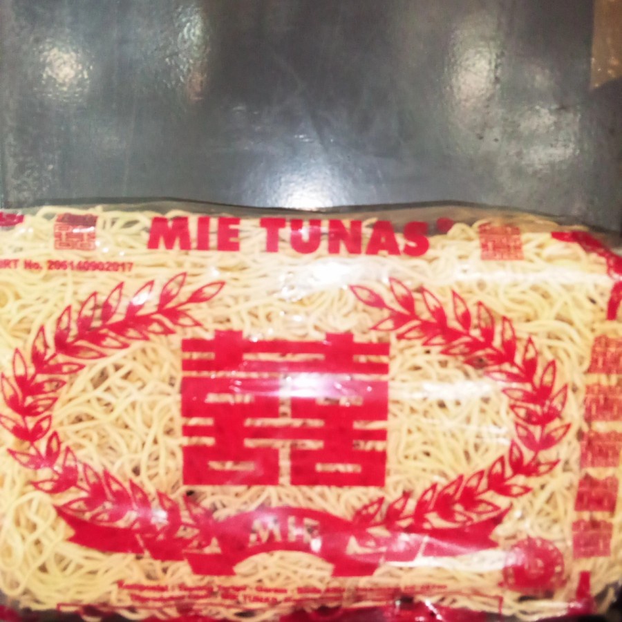 Mie Kuning cap Mie tunas