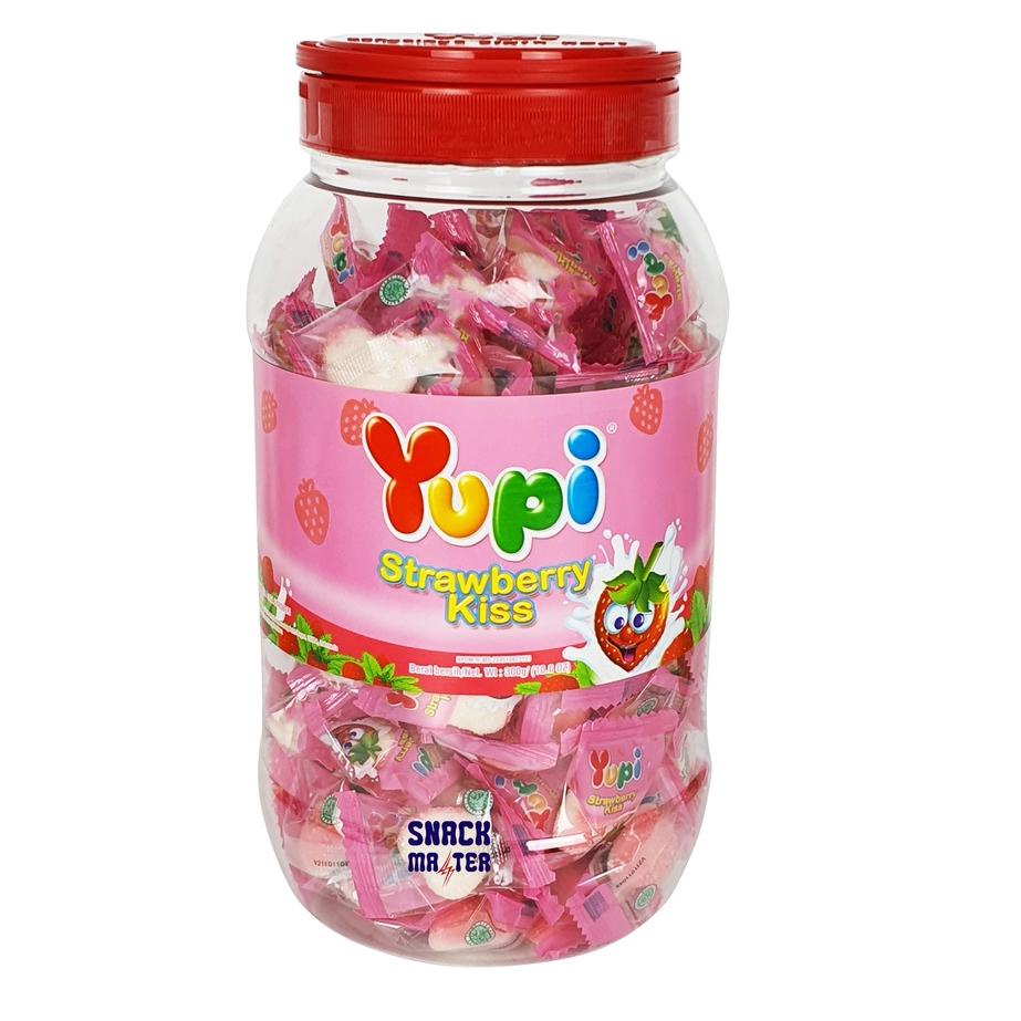 

CODE7d7Cr--Yupi Strawberry Kiss Toples - Netto 300gr