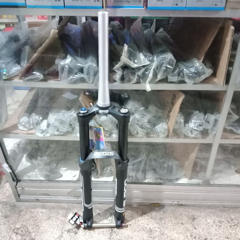 FORK SUNTOUR 27.5 AURON TRAVEL 150 LORC