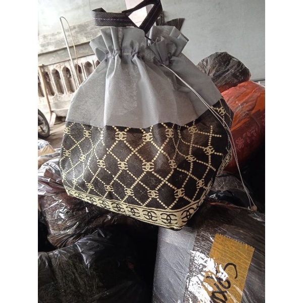 (1lusin=12 pcs) TAS HAJATAN SERUT MOTIF MEWAH