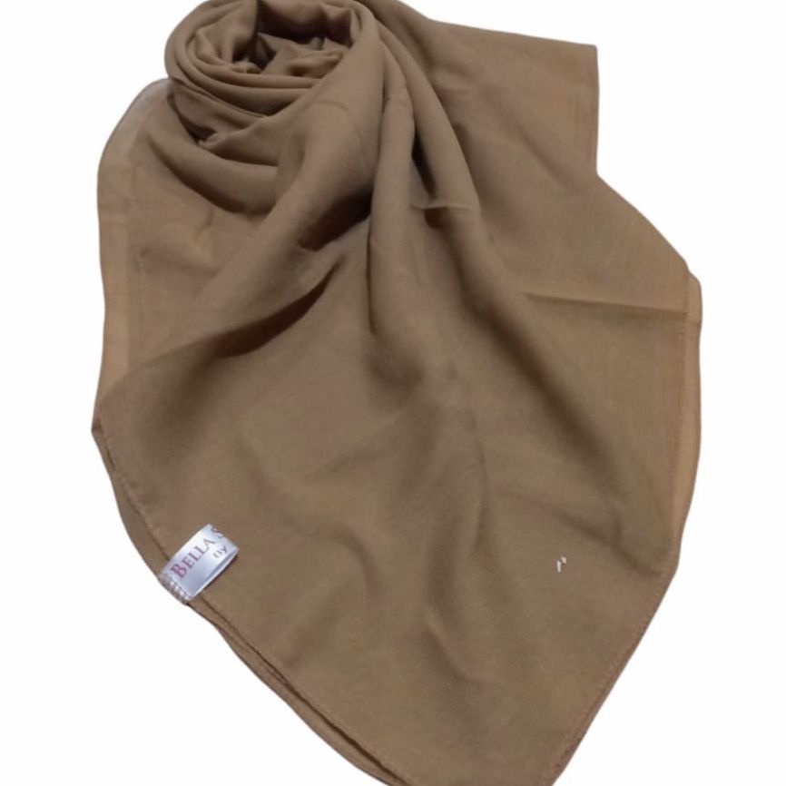 HIJAB SEGI EMPAT BELLA SQUARE / POLLYCOTTON 115cm x 115cm KHAKI PREMIUM TERMURAH