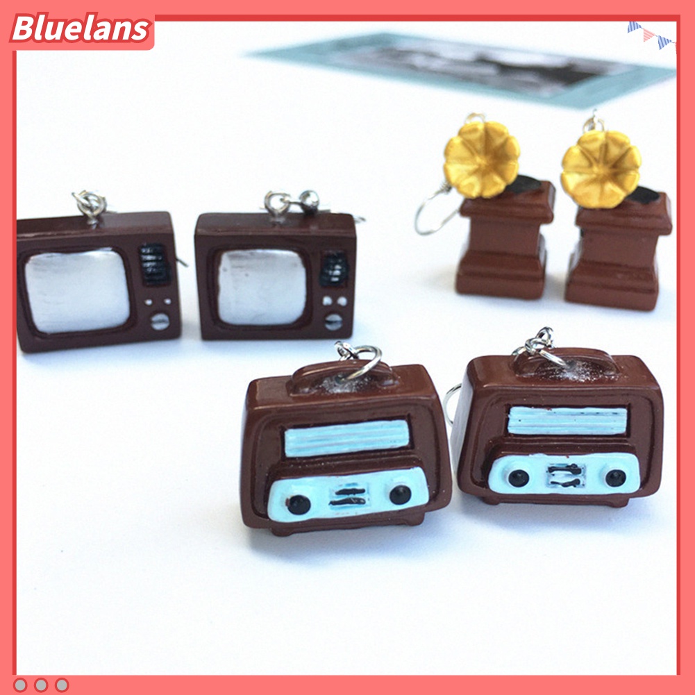 Anting Kait Gantung Wanita Desain Phonograph Radio Gaya Vintage Untuk Hadiah