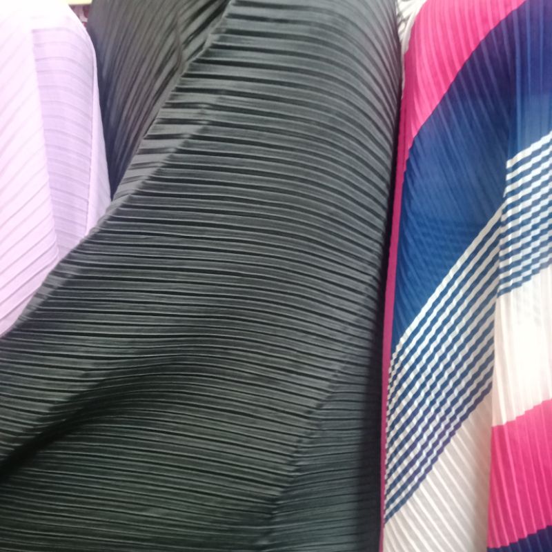 Kain plisket - Kain plisket Premium - Kain Ceruty Motif - Bahan Ceruty Meteran - Kain Ceruty Motif -