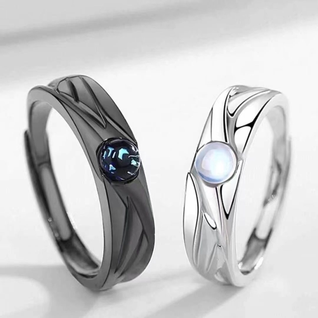 Cincin Model Terbuka Dapat Disesuaikan Aksen Moonstone Angel Devil Untuk Pria Dan Wanita