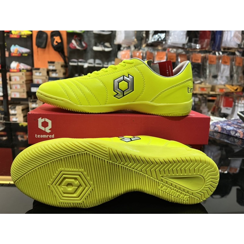 SEPATU FUTSAL TEAMRED ORIGINAL