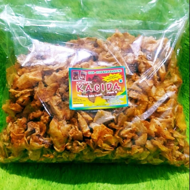 

keripik PEDAS DAUN Jeruk 1kg Kacida