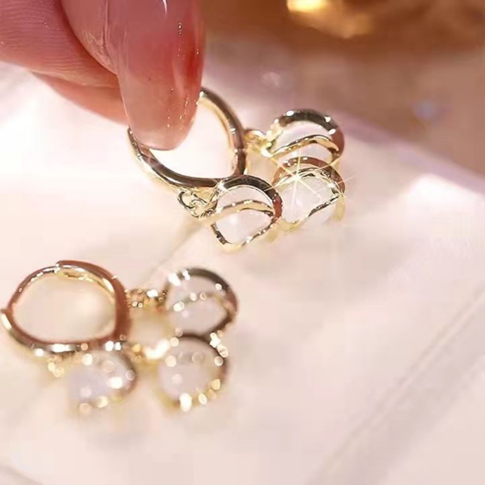 Anting Tusuk Gantung Desain Geometri Hias Opal Bulat Gaya Retrokoreasimple Untuk Wanita