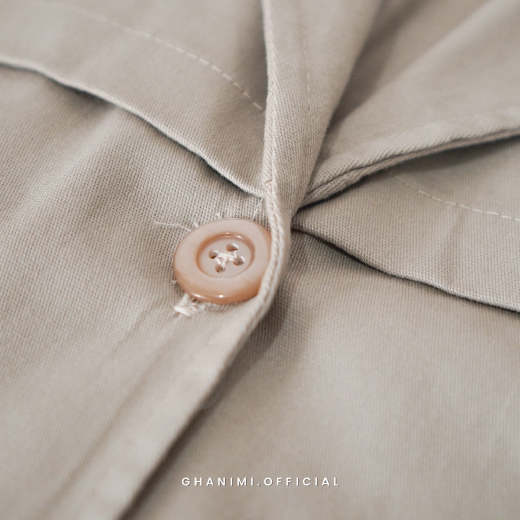 Ghanimi - Cleo Blazer / Jas Wanita Semi Formal / blazer polos timeless / blazer kerja crop top / blazer casual formal / blazer daily / jas kerja wanita /blazer wanita /atasan blazer wanita / atasan kerja /baju kerja wanita