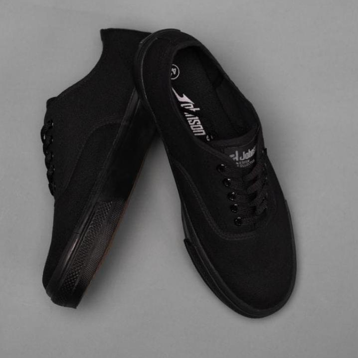 Siap Kirim JOHNSON ASTRO LOW CUT FULL BLACK ORIGINAL100% - Jhonson - jonson / Sepatu Sekolah