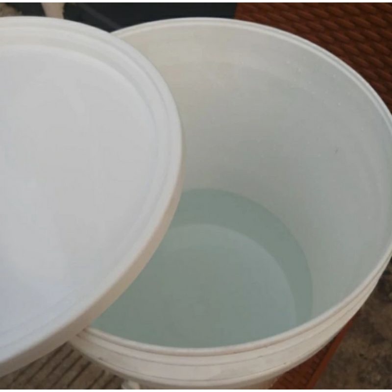 Ember Plastik Kran/Tempat Wudhu/Tong Air/Baskom/Bak