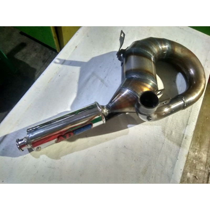 Knalpot Racing Vespa Kanan Pendek Terlaris