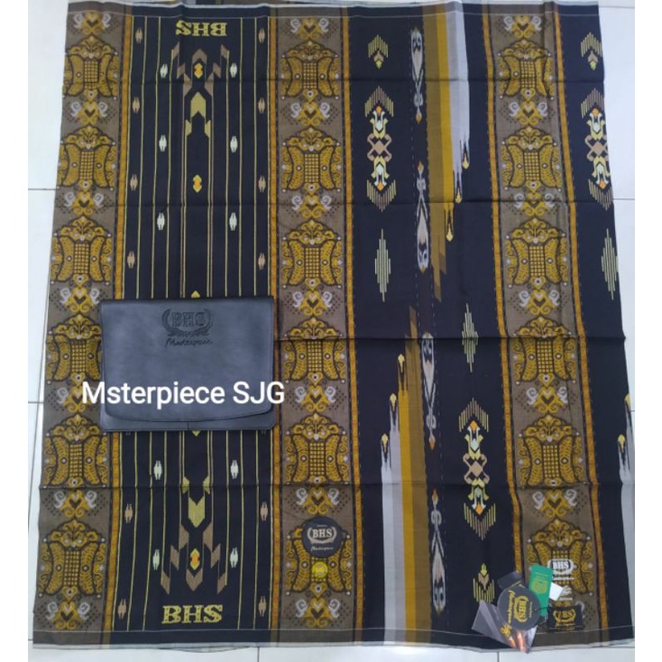 SARUNG BHS MASTERPIECE GOLD / SJG