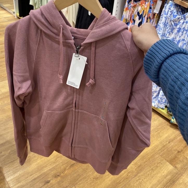Murah Jastip. Sweater Hoodie Uniqlo (Woman)
