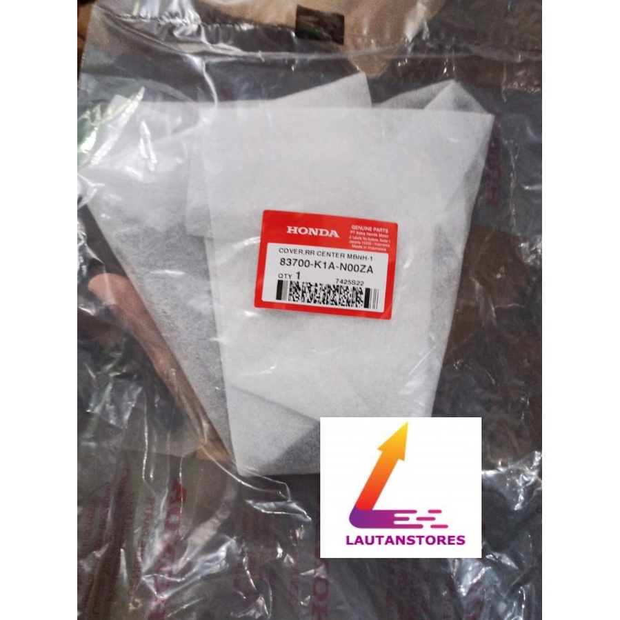83700-K1A-N00ZA Cover RR Center Cover Tail Sambungan Body Belakang Beat LED K1A