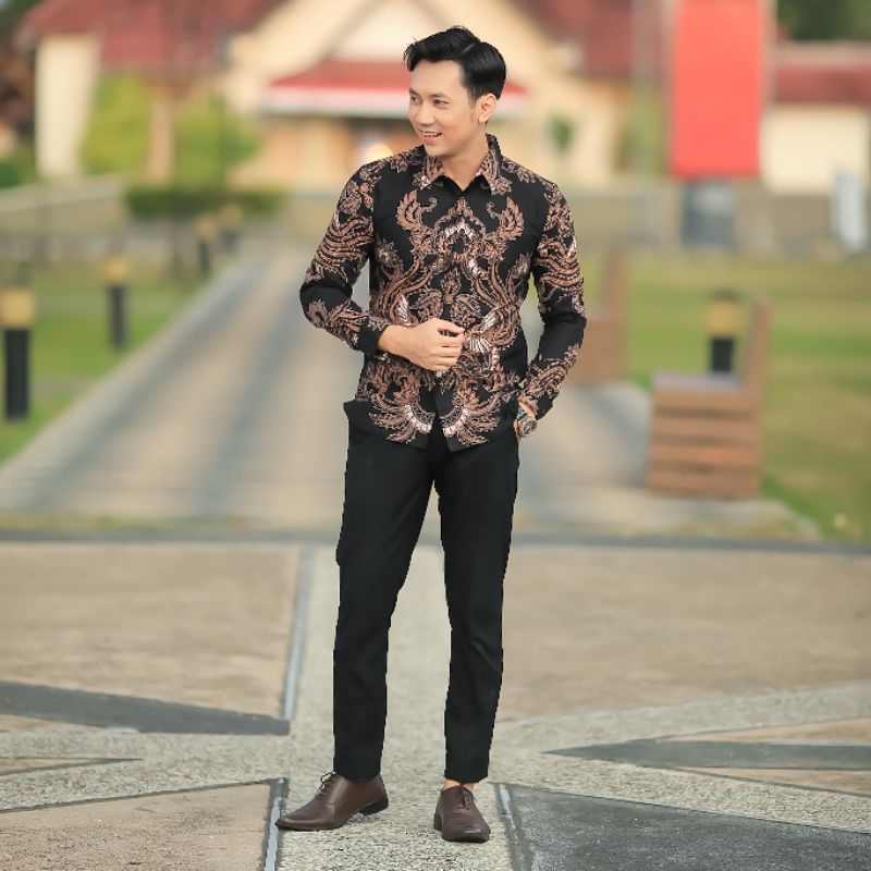 BATIK BOLO DEWO Motif Peksi Angkasa Hem Atasan Kemeja Baju Batik Pria Lengan Panjang