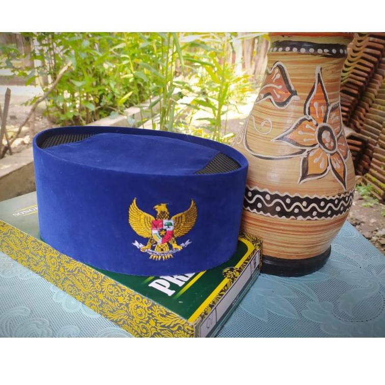 [PDG.18Oc22ᴵ] PECI SONGKOK GARUDA BIRU/ Peci biru / Peci murah /busana muslim /Songkok biru /Songkok