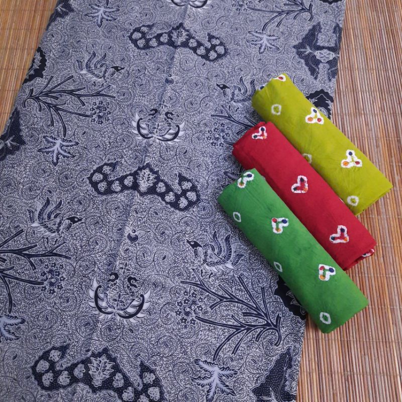 Kain batik solo wahyu tumurun lawasan hitam abu