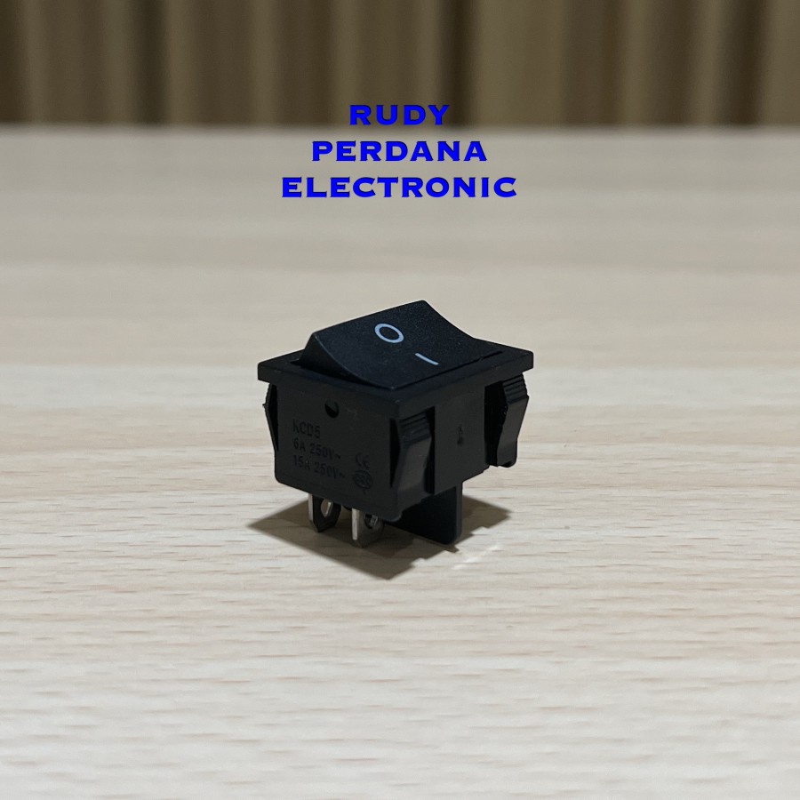 SWITCH ROCKER SAKLAR ON OFF 4 PIN KOTAK TANGGUNG SEDANG 6A 250V 15A - 24MM x 21MM 24x21 MM