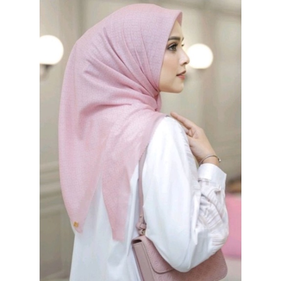 Preloved Tapis Cotton Candy Buttonscarves