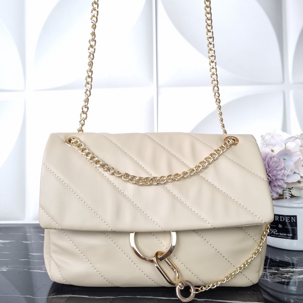 TAS PEDRO WANITA CHAIN QUILTED SOFT BAG - PDR021