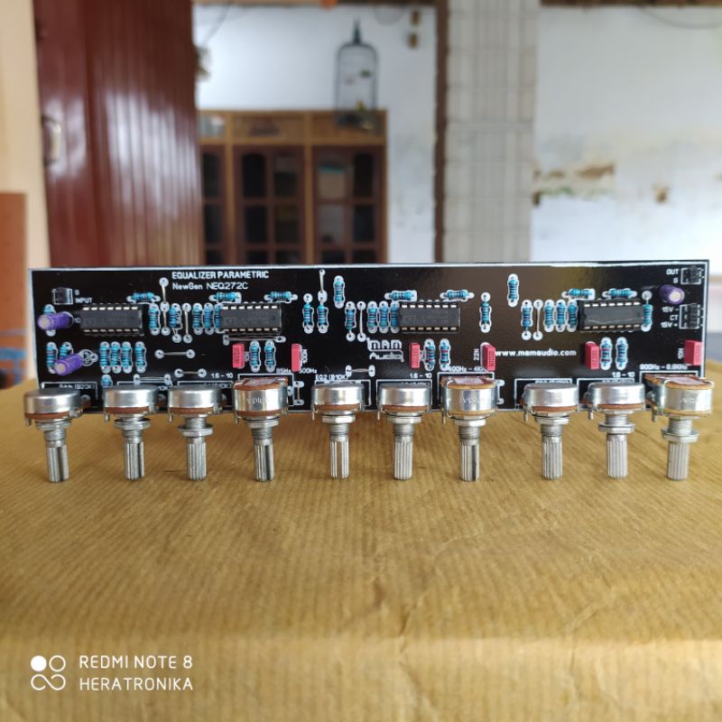Kit Equalizer Parametrik Komponen Super 3 band frekuensi, 3 bandwidth Q, 3 GAIN FREKUENSI, 1 GAIN IN