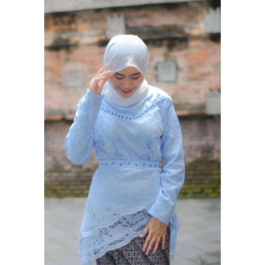HaniaBabyBlueaKebaya/KebayaModern/ModelKebayaModern/ModelKebayaModernSimple/KebayaModernHijab/Kebaya