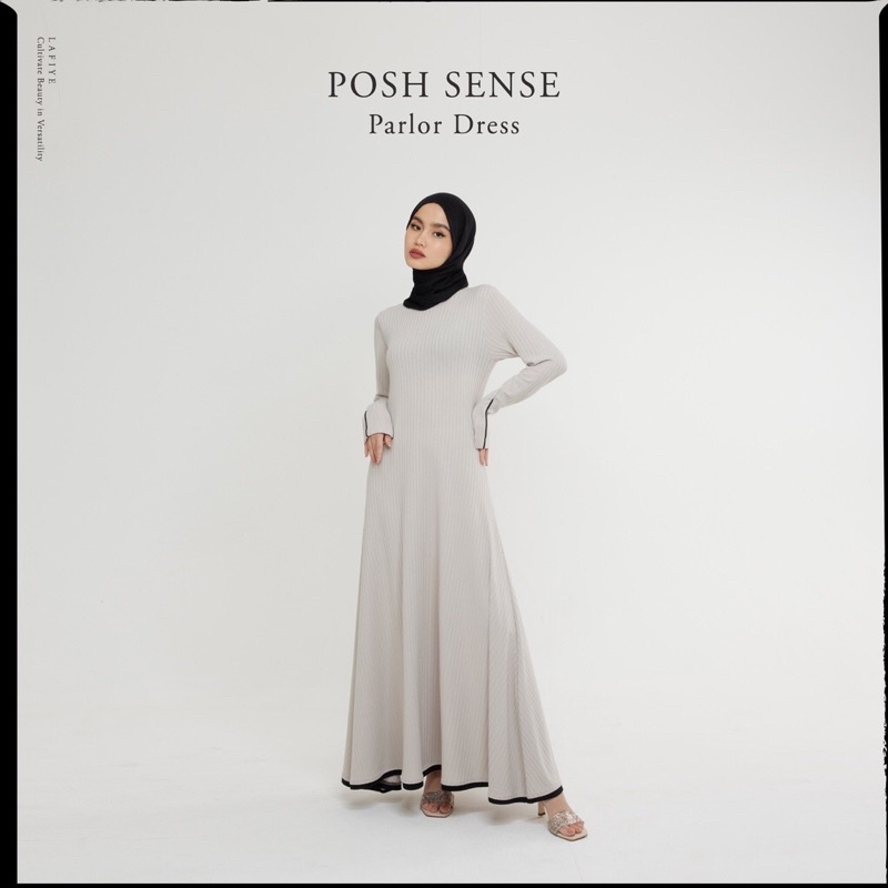 PARLOR DRESS SIZE S BY LAFIYE