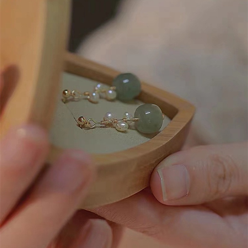 Anting Tusuk Gantung Batu Giok Hetian Bentuk Bulat Untuk Wanita