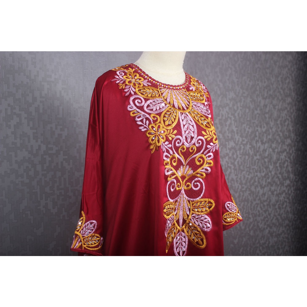 KAFTAN RAMADHAN WARNA MAROON BORDIR BUNGA BAHAN SATIN MURAH TERBARU