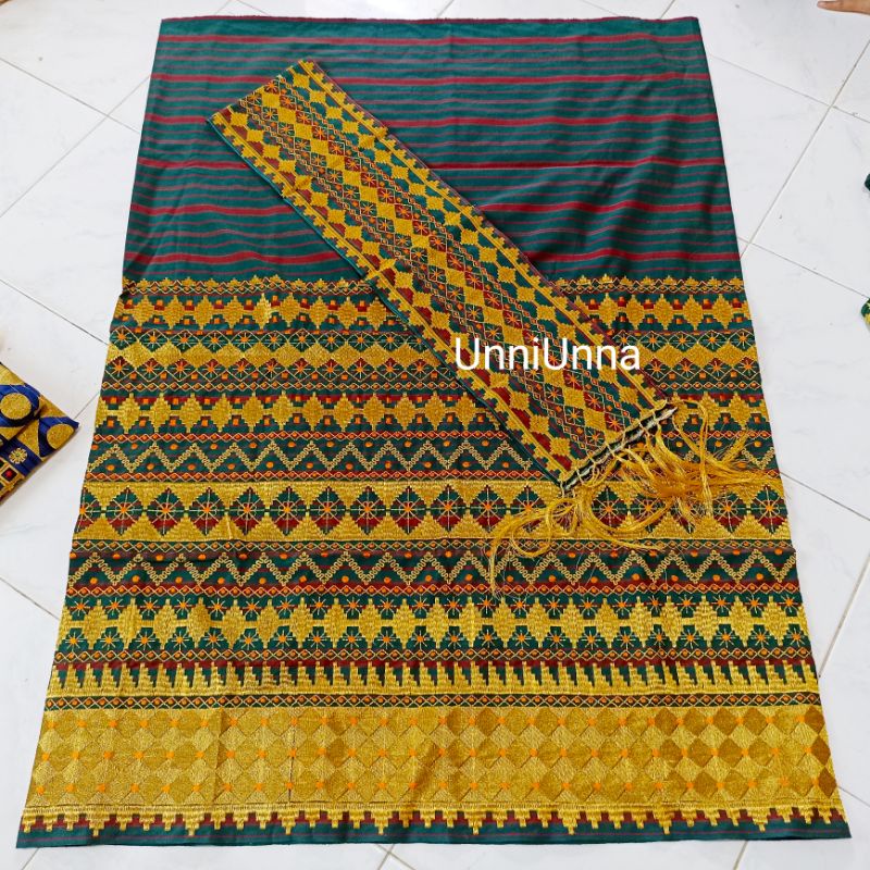 Tapis Bordir 3 Tingkat Kain Etnik Hijau - Gold Set Sarung dan Selendang Songket Pesta Khas Lampung
