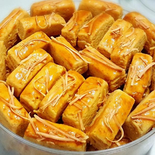 

codeV1h1G--Terlaris !!! Kue Kering kastengel keju edam / Kue Kastangel Isi 250 gram (1/4 Kg Per Toples ) Paket Murah / kue cemilan keluarga / kue lebaran homemade