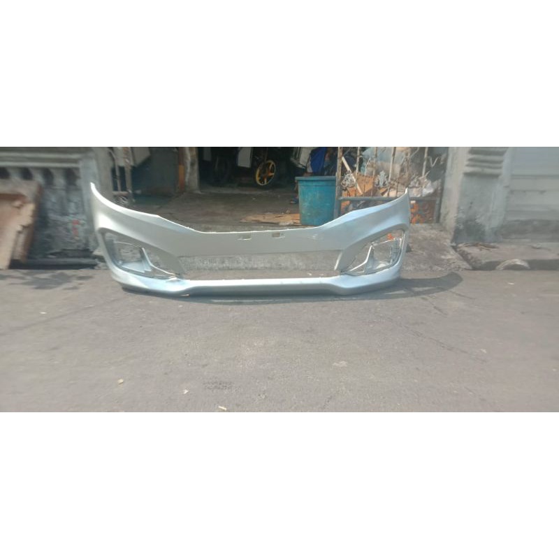 Bemper Depan ertiga 2016 original