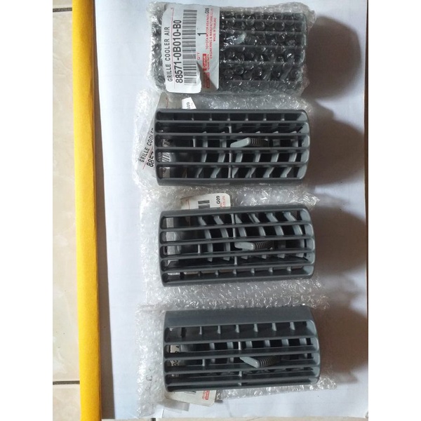 kisi Ac blower atas kijang capsul tahun 1997-2002 warna abu-abu set 4pc