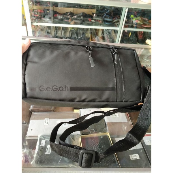 tas dompet selempang pria