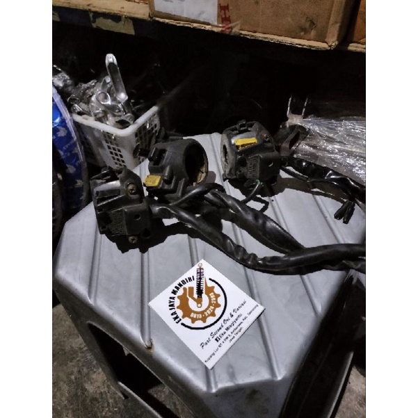 Holder kiri megapro original.copotan,holder kiri megapro,tiger ori copotan motor