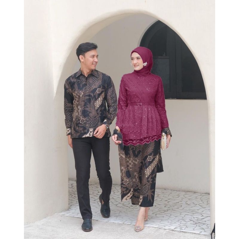 SET KEBAYA BATIK COUPLE SOLO Batik Kebaya Couple Tunangan Couple Fayra Tulle Mutiara / Kebaya Wisuda/ Kebaya Kondangan/ kebaya Engagement