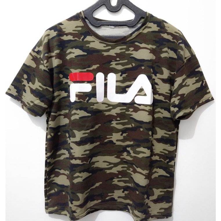 Baju kaos atasan cewe cewek - blouse wanita - blus army hijau green - baju kaos polos - top atasan w