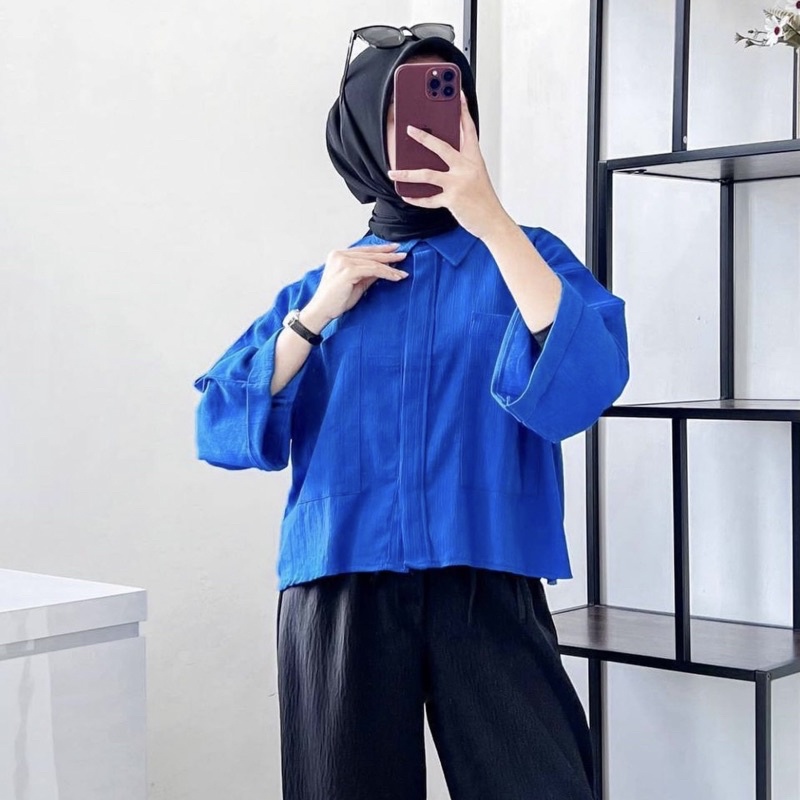 COZIE TOP KEMEJA LINEN-Biru elektrik