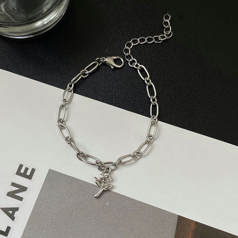 Gelang Tangan Rantai Aksen Bunga Mawar Simple Untuk Wanita