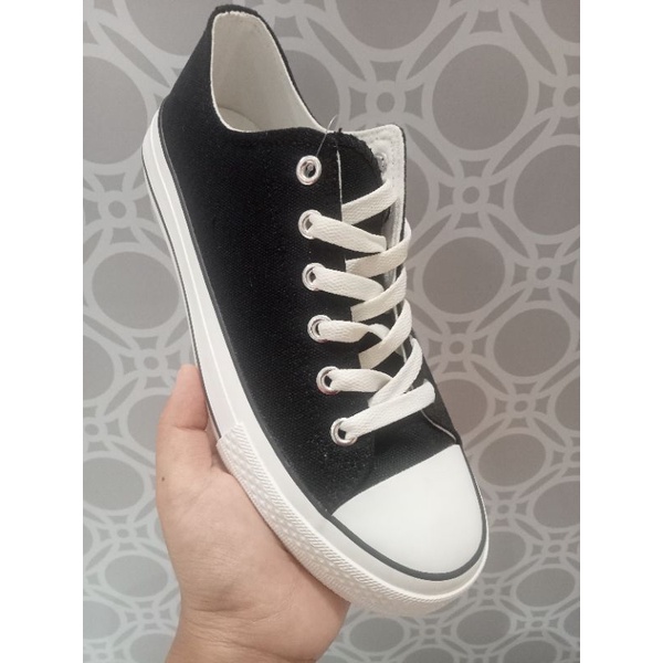 Sneakers Cardinal Terbaru Promo