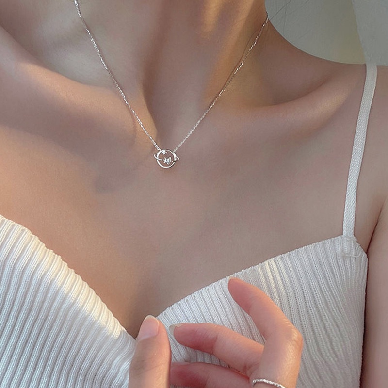 Kalung Rantai Klavikula Hias Liontin Kristal Bintang Planet Alam Semesta Bahan Cubic Zirconia Gaya Korea Untuk Wanita