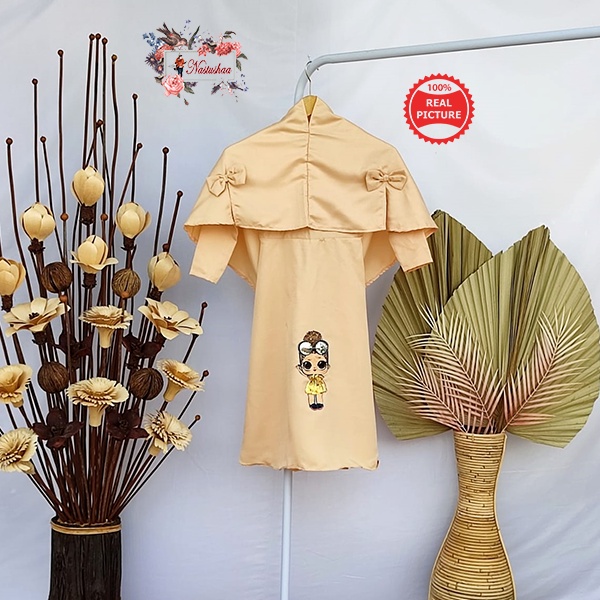 Kids Gamis Anak Usia 3-5 Tahun LOL LED Bahan Balotelli Setelan Gamis Syari Bergo Pita Anak Perempuan Cantik Warna Cream
