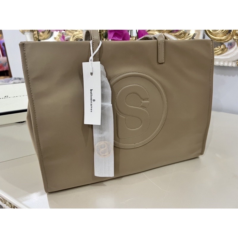 Aaliya nylon tote bag