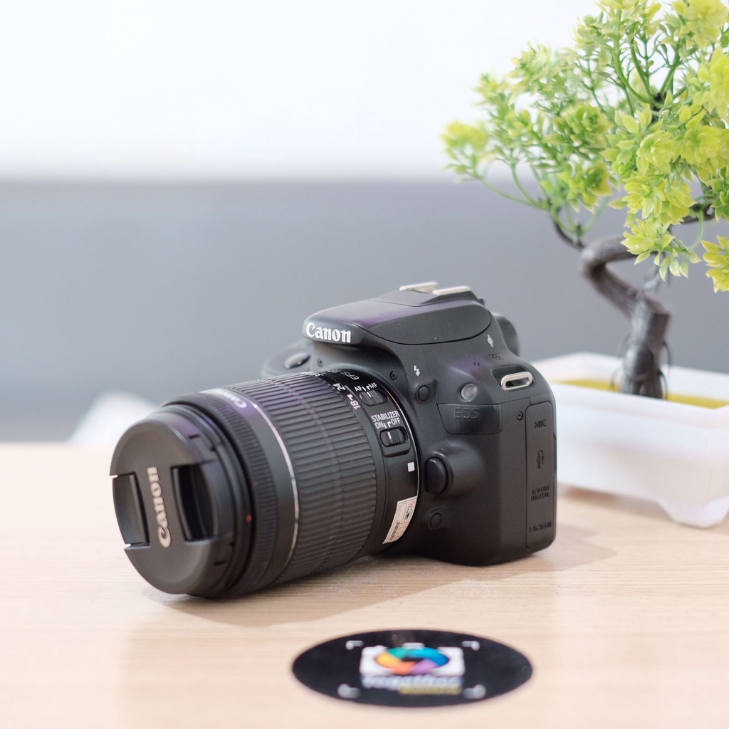 kamera dslr canon 100d with lensa kit 18-55mm stm second mulus terbaik termurah