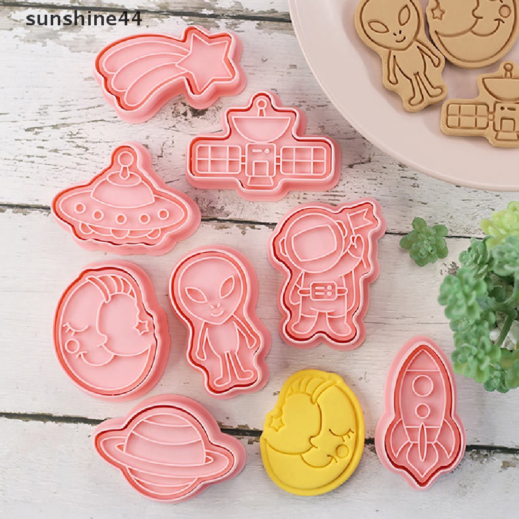 Sunshine 8Pcs / set Cetakan Biskuit Bentuk Astronot Luar Angkasa 3D